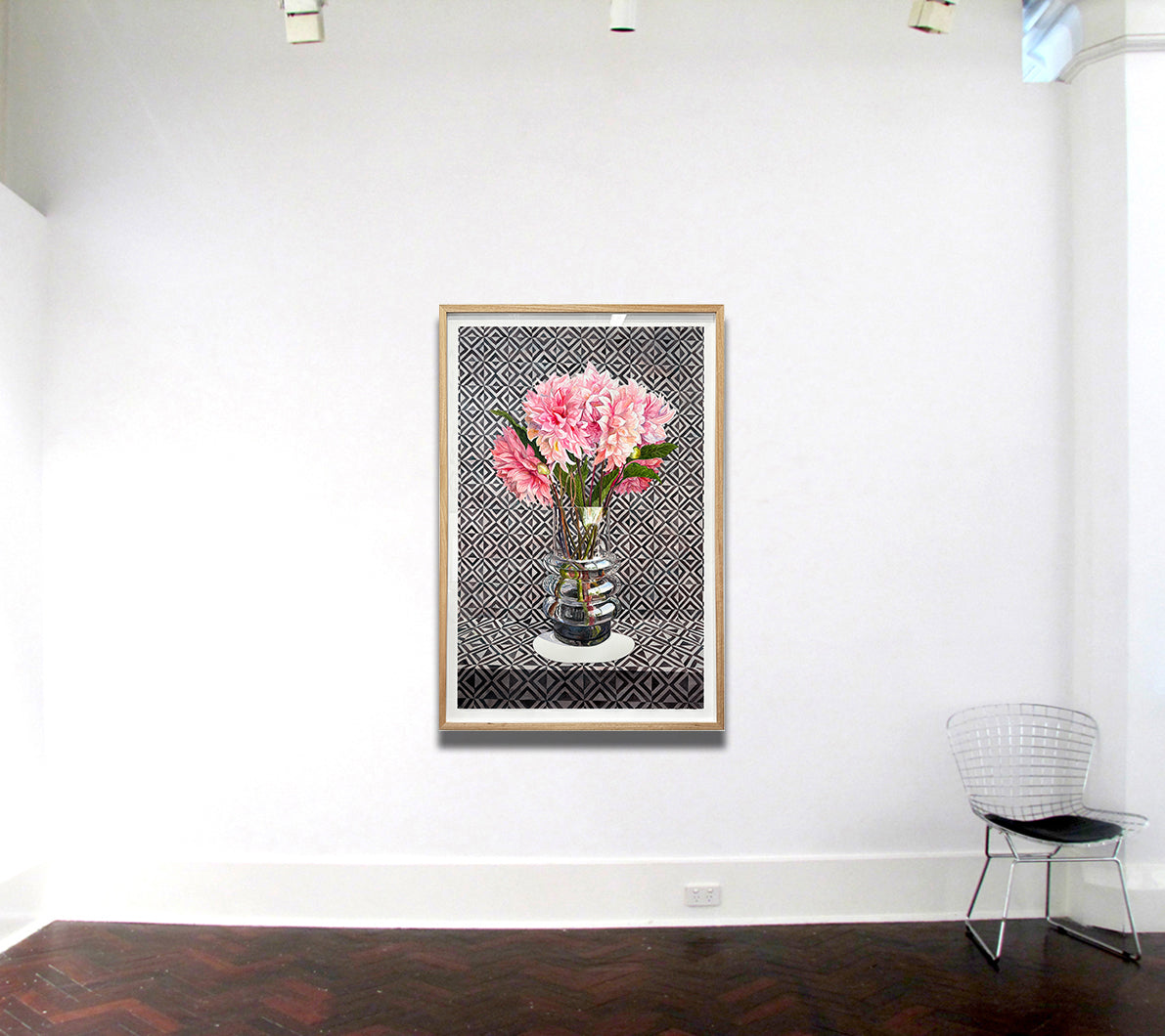 Dahlias, Dancing
